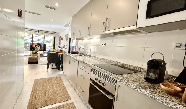 Reventa - Town House -
Torre de la Horadada - Costa Blanca