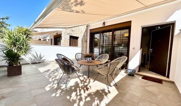Reventa - Town House -
Torre de la Horadada - Costa Blanca