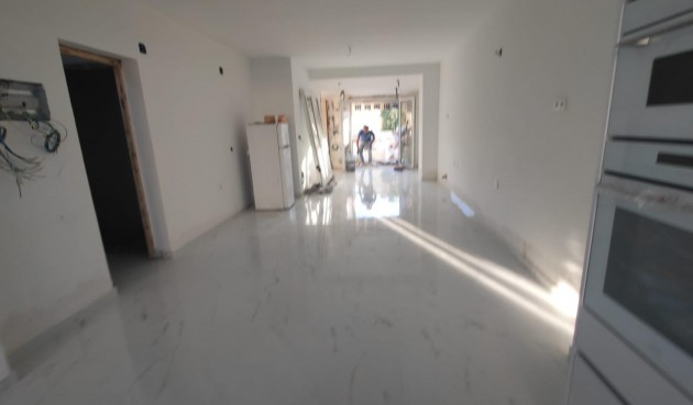 Brukt - Town House -
San Miguel de Salinas - Blue Lagoon - Galán