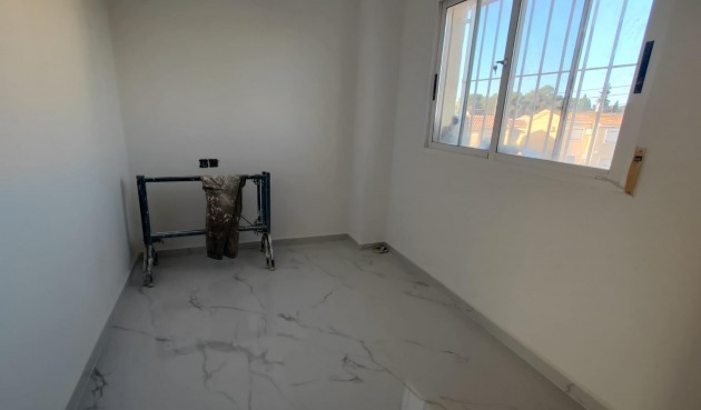 Brukt - Town House -
San Miguel de Salinas - Blue Lagoon - Galán