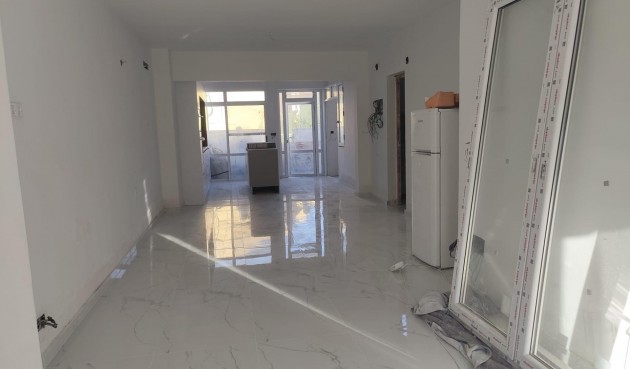 Brukt - Town House -
San Miguel de Salinas - Blue Lagoon - Galán