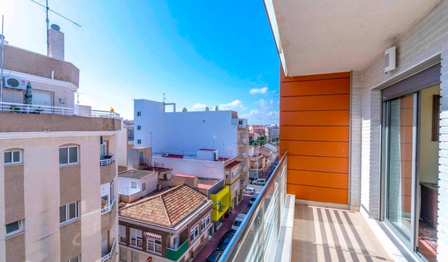 Återförsäljning - Apartment -
Torrevieja - Costa Blanca